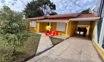 Ampla residência  com Anexo à venda em Imbé - Ótima Oportunidade!