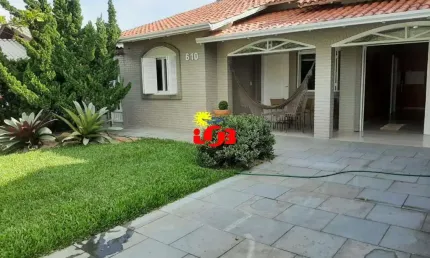 Casa BOA em ótima região para se morar ou veranear!
