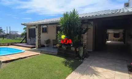 Casa - Sobrado para venda  no Bairro Zona Nova em Tramandaí