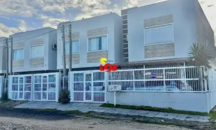 Casa com 2 quartos à venda na Zona Nova, Tramandaí 