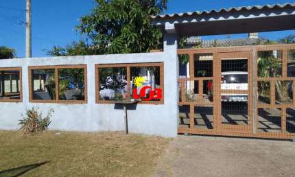 Casa à venda em ótima região de moradores - Balneário Albatroz/Imbé