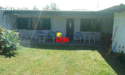 Oportunidade! Próximo ao Mar, Alarme 24H, Churrasqueira, Pátio Fechado, Semi-mobiliado!