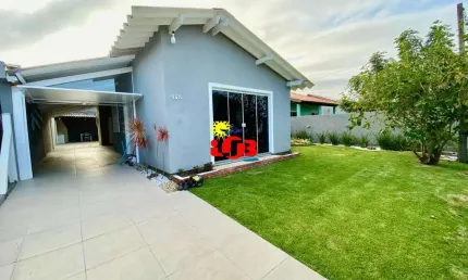Casa com 3 quartos, piscina, no bairro Zona Nova em Tramandaí