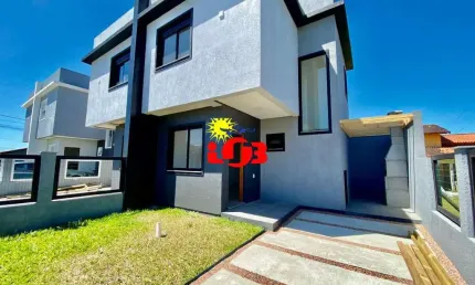 Duplex de 02 dormitórios. Novo, pronto para morar, Zona Nova de Tramandaí!