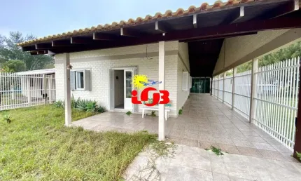 Casa com 3 quartos e anexo no Jardim Atlântico em Tramandaí!