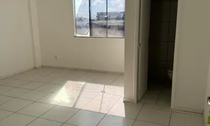 Sala comercial com 1 sala à venda na Rua Silvandir F Chaves, 28, Recreio Ipitanga, Lauro de Freitas