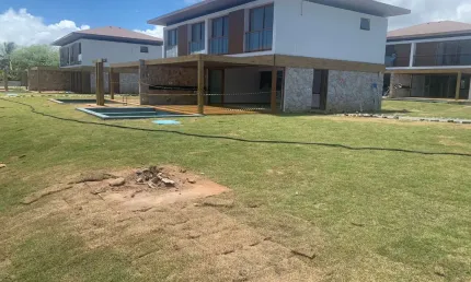 CASA EM PRAIA DO FORTE CONDOMÍNIO RESERVA  JACARANDÁS