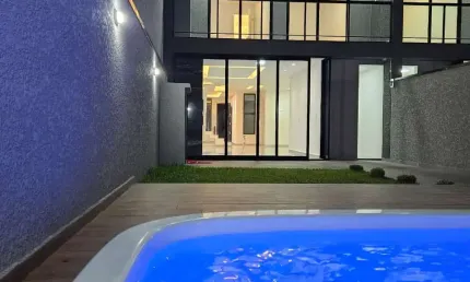 Casa com 3 quartos à venda no Iguaçu, Araucária 