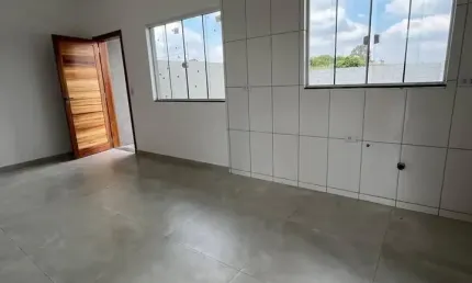 Linda casa no porto das laranjeiras dentro de condominio com apenas 3 casas