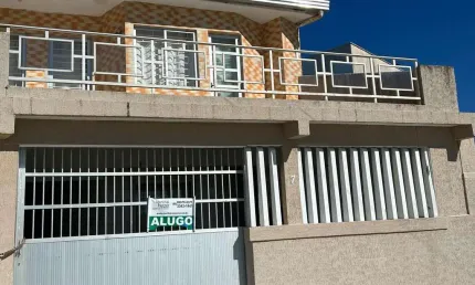Casa com 3 quartos para alugar na Rua Guanabara, 07, Praia Grande, Matinhos, 120 m2 por R$ 2.400