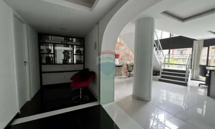 Lindo e amplo 2 quartos de 90m²  na belisario augusto - rua sem saída no melhor ponto do miolo de icaraí