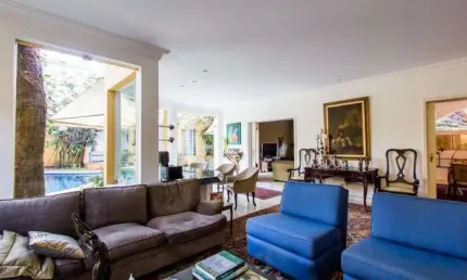 Casa térrea com 3 quartos à venda ou para locação em Jardim América - SP
