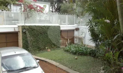 Casa com 3 quartos à venda em Jardim Novo Mundo - SP