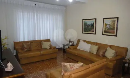 Casa com 3 quartos à venda na Rua Hungara, Lapa, São Paulo