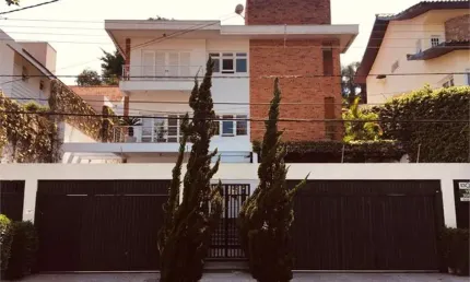 Casa com 4 quartos à venda na Rua Sanharó, Jardim Guedala, São Paulo