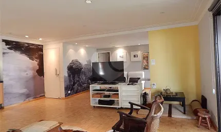 Apartamento com 3 quartos à venda em Vila Nova Conceição - SP