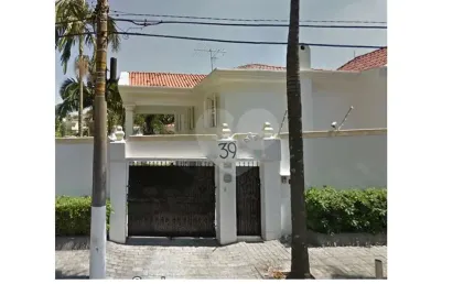Casa com 4 quartos à venda ou para locação em Jardim Leonor - SP