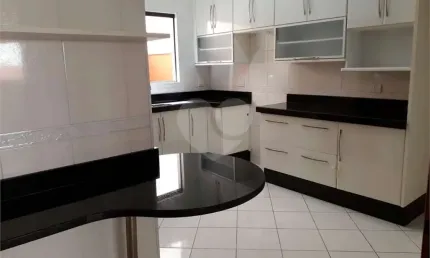 Condomínio com 3 quartos à venda em Bosque Da Saúde - SP