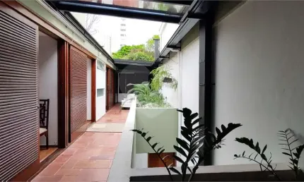 Casa com 4 quartos à venda na Rua Coronel Artur Godoi, Vila Mariana, São Paulo