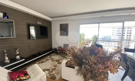 Apartamento com 3 quartos à venda em Vila Firmiano Pinto - SP