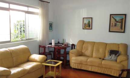 Casa térrea com 2 quartos à venda em Chácara Inglesa - SP
