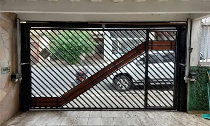 Sobrado com 5 quartos à venda em Vila Brasilina - SP