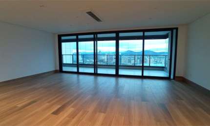 Apartamento com 3 quartos à venda em Alphaville Industrial - SP