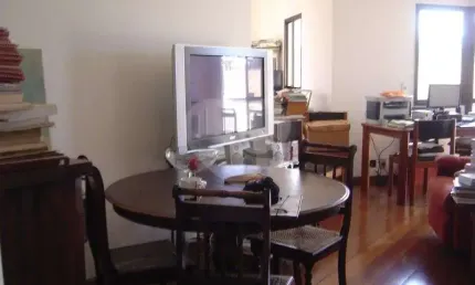 Apartamento com 3 quartos à venda ou para locação em Perdizes - SP
