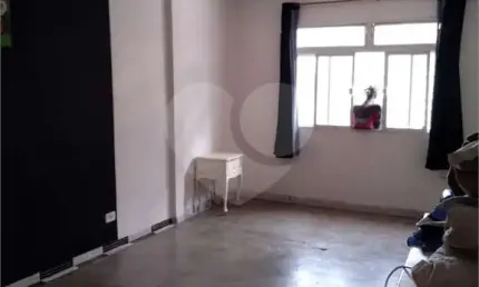 Casa com 5 quartos à venda na Rua Dom Duarte Leopoldo, Cambuci, São Paulo