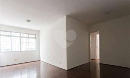 Apartamento com 3 quartos à venda em Bela Vista - SP