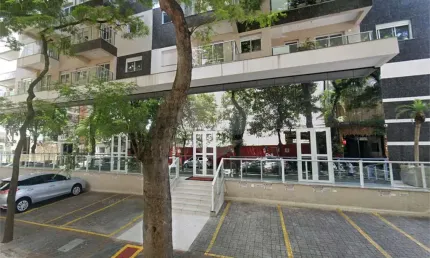 Apartamento com 1 quartos à venda ou para locação em Vila Regente Feijó - SP
