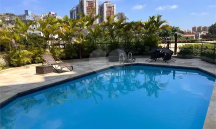 Apartamento com 3 quartos à venda em Vila Sônia - SP