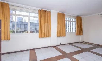 Apartamento com 3 quartos à venda em Cerqueira César - SP