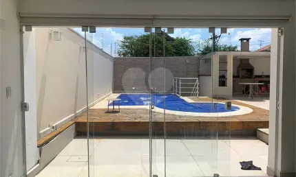 Casa com 4 quartos à venda na Rua das Hortênsias, Mirandópolis, São Paulo