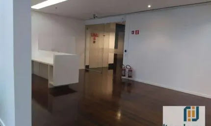 Laje comercial mobiliada para locação no West Point