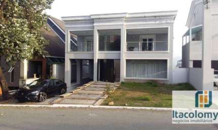 Casa para venda e locação no Residencial Alphaville 10