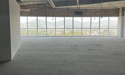 Sala comercial para alugar na Avenida Andrômeda, Alphaville, Barueri