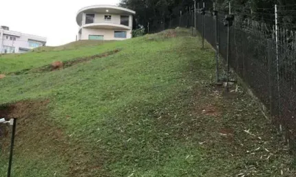 Terreno em condomínio fechado à venda na Calçada Vale dos Pássaros, Tamboré, Santana de Parnaíba