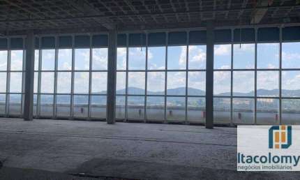 Sala comercial à venda na Avenida Copacabana, Alphaville, Barueri