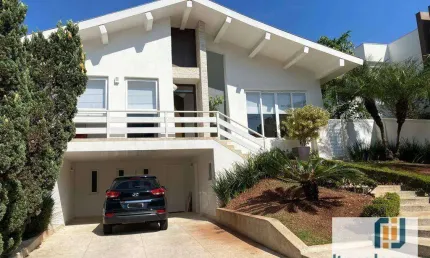 Casa semi térrea à venda no residencial alphaville 1