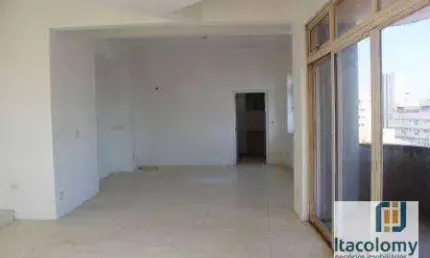 Cobertura triplex à venda no Edifício Verona, Higienópolis