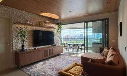 Apartamento mobiliado à venda no Edifício Level, Alphaville