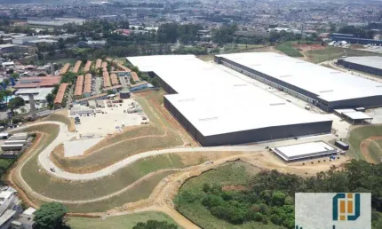 Barracão / Galpão / Depósito para alugar na Estrada Velha Guarulhos-São Miguel, Jardim Arapongas, Guarulhos