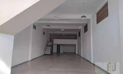 Sala comercial com 2 salas para alugar na Rua Belmiro de Almeida, Colinas da Anhangüera, Santana de Parnaíba