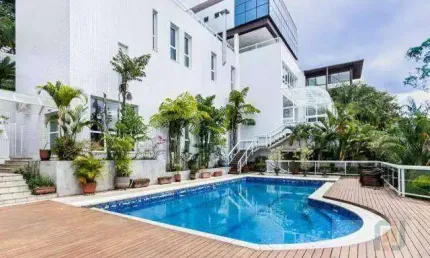 Casa em condomínio fechado com 6 quartos à venda na Rua Pio IX, Jardim Vitoria Regia, São Paulo
