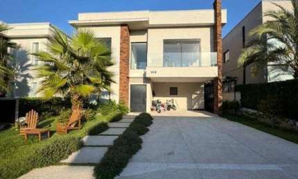 Casa para venda e locação no Residencial Tamboré 11