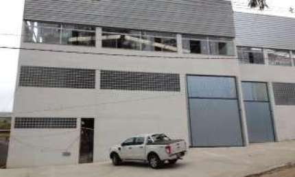 Galpão Residencial para locação, Recanto Sombra do Ipê, Santana de Parnaíba - .