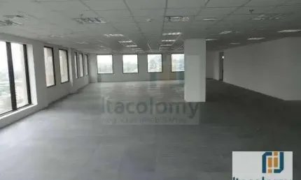 Sala comercial à venda na Avenida Copacabana, Alphaville, Barueri
