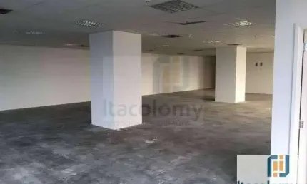 Sala comercial para alugar na Alameda Tocantins, Alphaville, Barueri