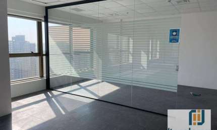 Sala comercial linda à venda no New Worker Tower, Alphaville